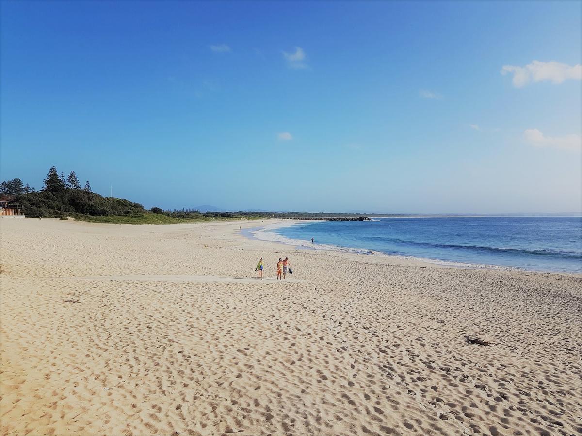 Chill-Out Beachside - Main Beach Forster Exterior photo